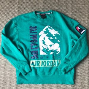 Air Jordan Retro style crewneck